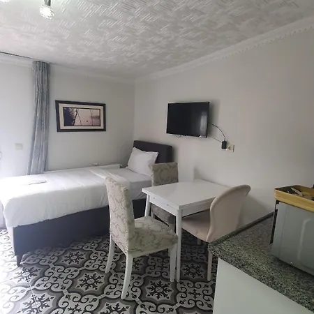 Aparthotel Lemon 3*