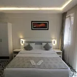Lemon Aparthotel
