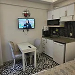Lemon Aparthotel Istanbul