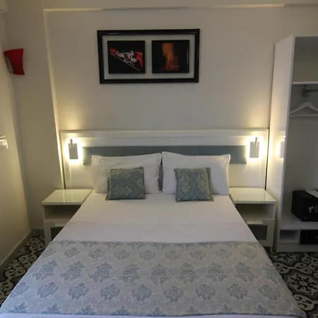 Lemon Aparthotel 3*