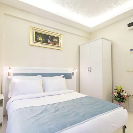 Lemon Apartmanhotel 3*
