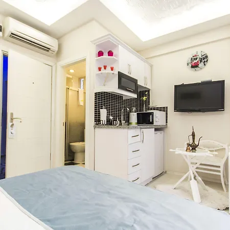 Lemon Aparthotel