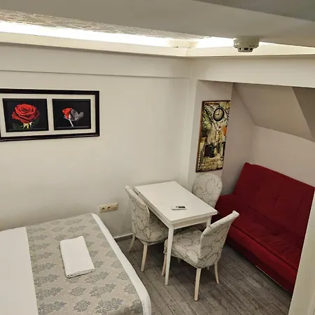 Aparthotel Lemon 3*